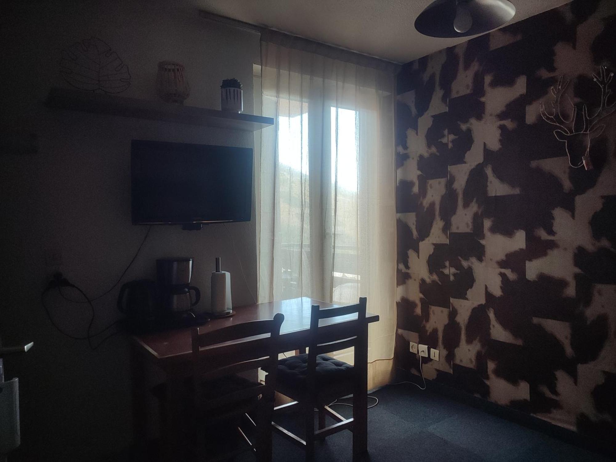 Le Cow'sy 1800 Apartment